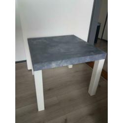 Bijzet tafel vierkant