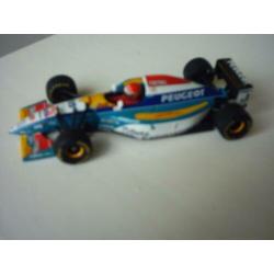 4 X MINICHAMPS FORMULE 1 wagens in 1:43