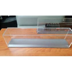 Display cases - vitrine box