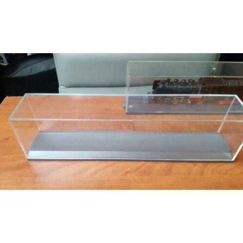 Display cases - vitrine box