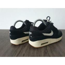 Nike Air Max 1 GS Black Sail Gum Light Brown maat 37.5