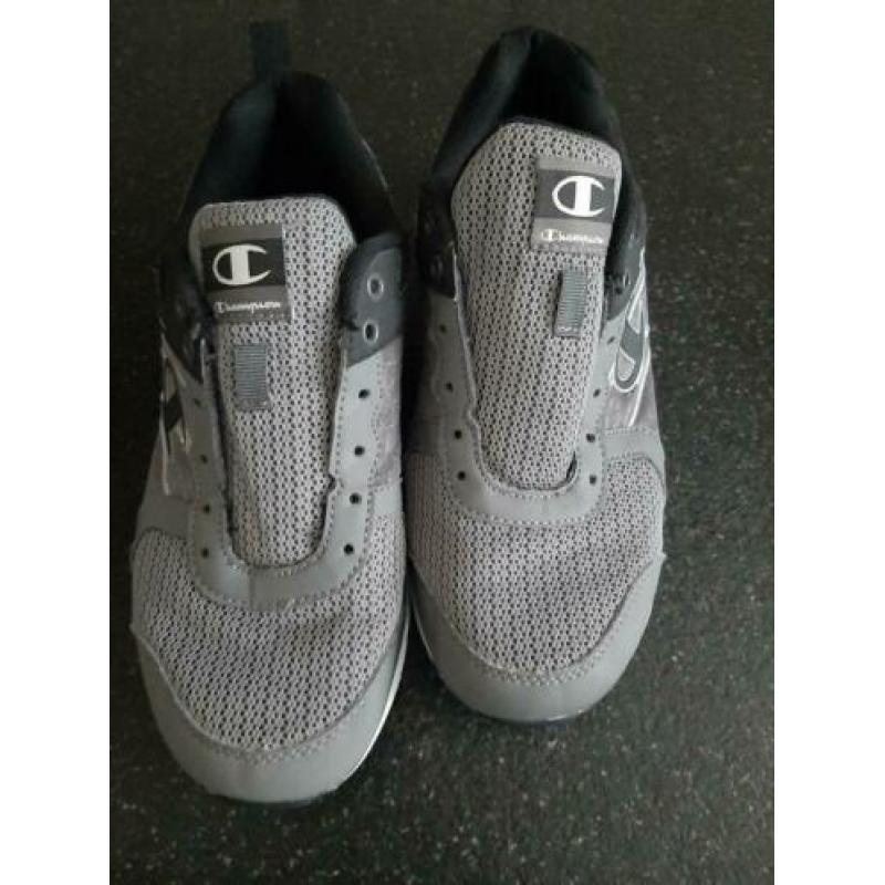 Champion sneaker maat 40