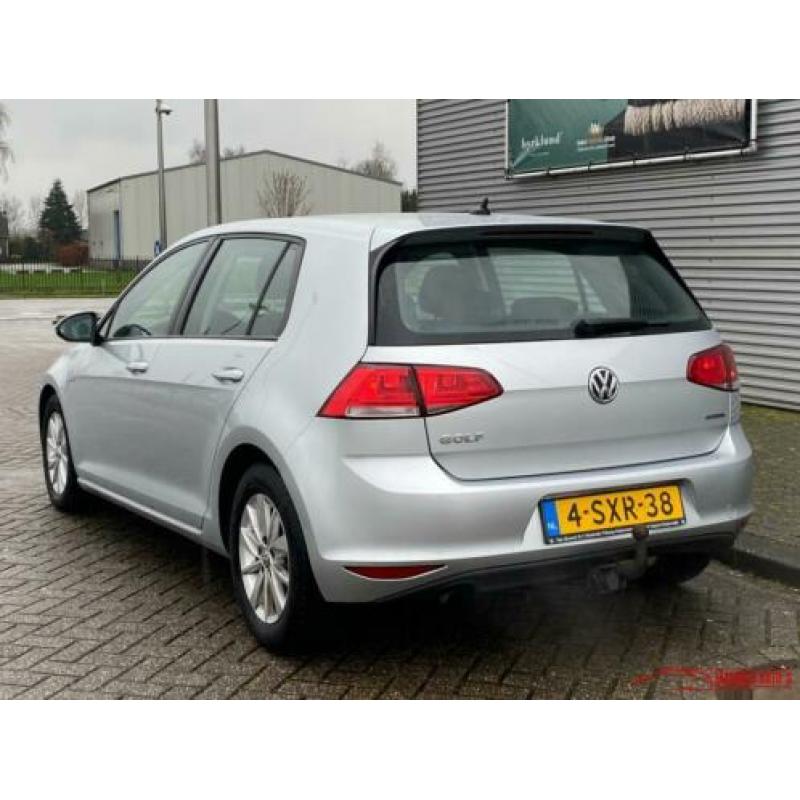 Volkswagen Golf 1.6 TDI BlueMotion ECC Airco Navigatie Deale