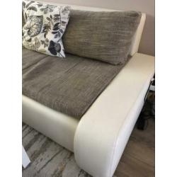 Extensible sofa moet weg