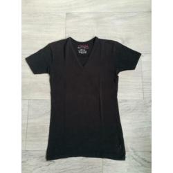 Basic T-Shirts - 3x Vingino, 1x We Fashion, maat 158/164