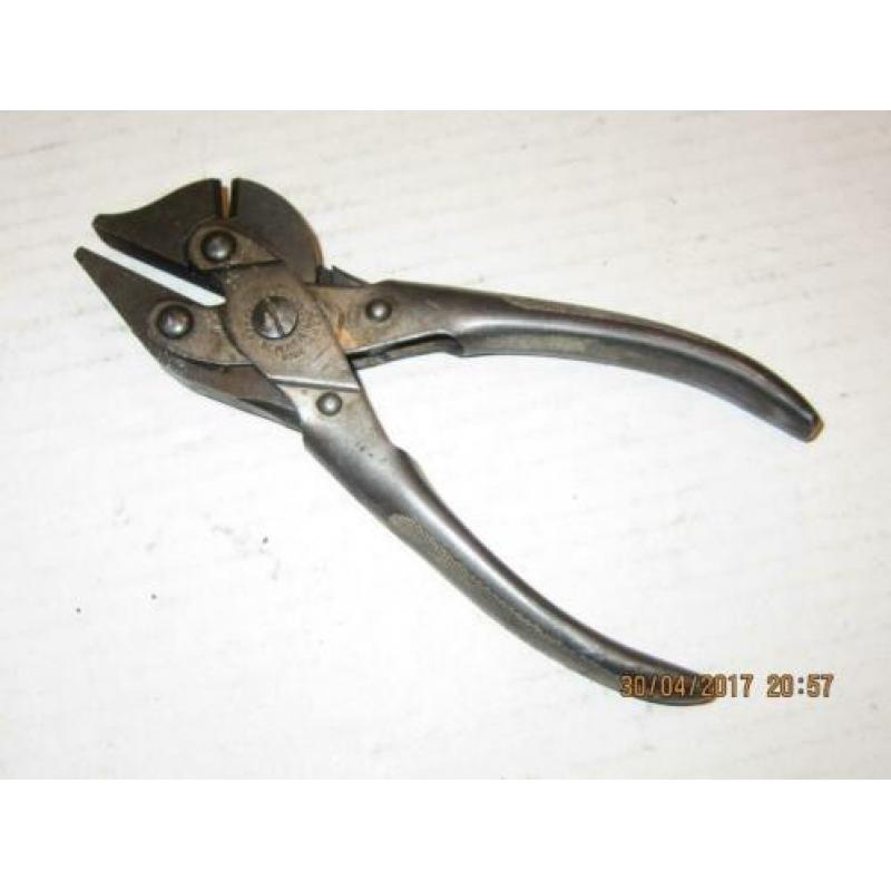 US wire cutter BERNARD