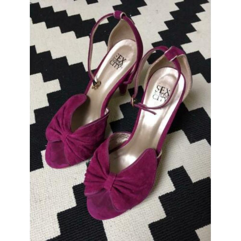 Fuchsia dames Sex and the City pumps maat 39