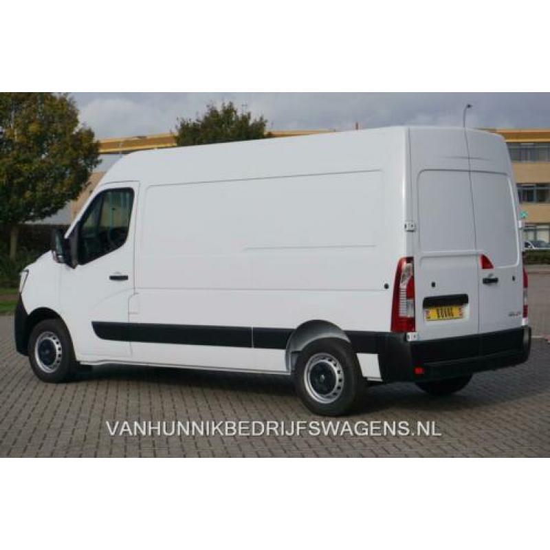 Renault Master T35 2.3 135 Grand Confort L2H2 €332 / maand A