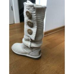 Ugg Classic Cardy mt 36 gebroken wit in zeer goede staat