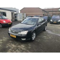 Ford Mondeo 1.8-16V First Ed.