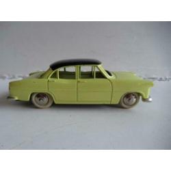 Dinky Toys Simca Versailles 24Z 1:43 Atlas