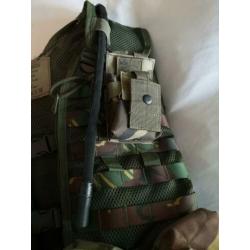 Ops vest woodland als nieuw