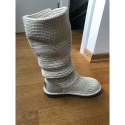 Ugg Classic Cardy mt 36 gebroken wit in zeer goede staat