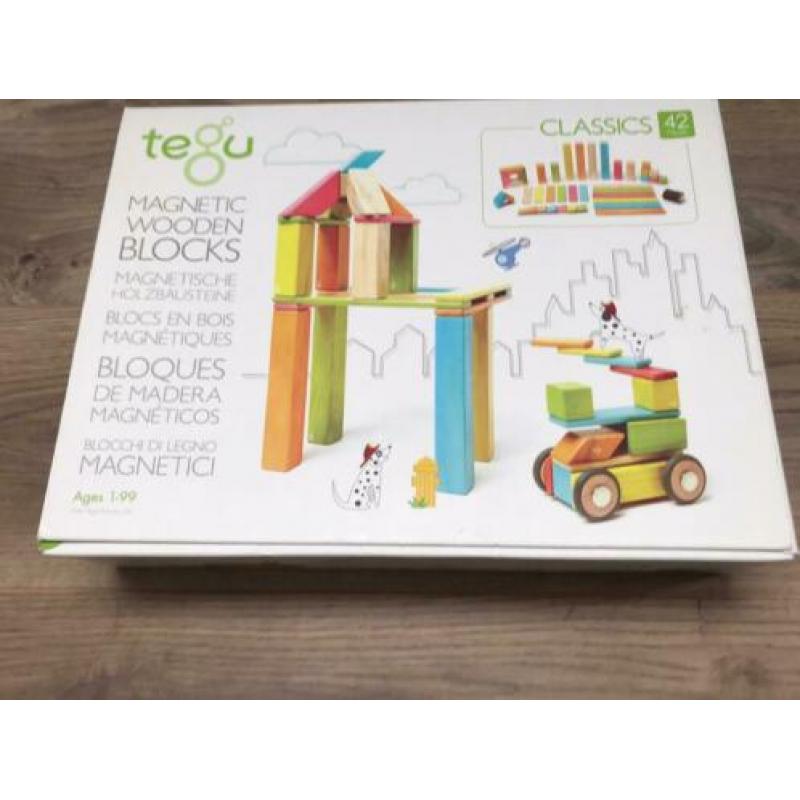 Tegu 42-delige set met wielen