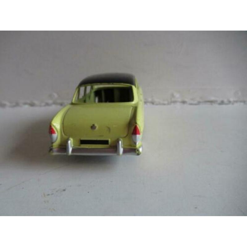 Dinky Toys Simca Versailles 24Z 1:43 Atlas