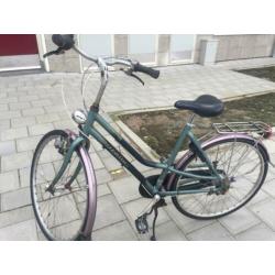 Dames fiets rijd goed met slot 49€