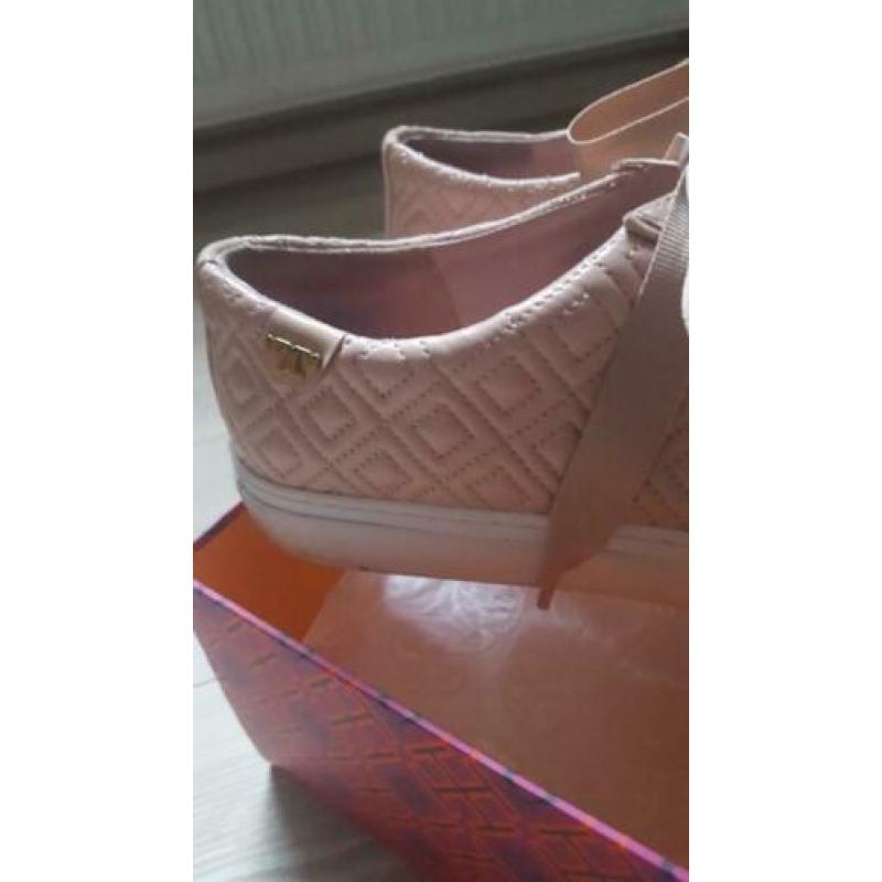 Super gave sneakers van tory burch 38