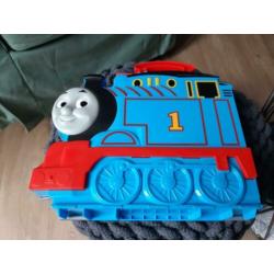 Thomas take n play