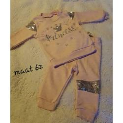 Babykleding maat 62 meisje