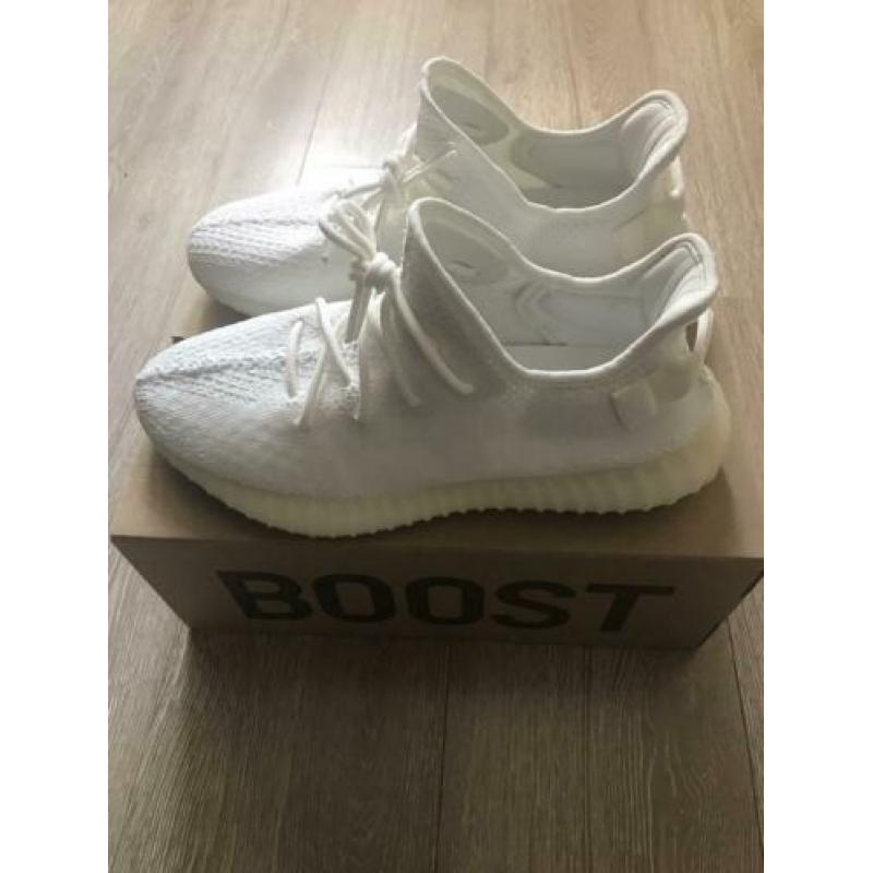 Yeezy Boost 350 V2 Cream White NIEUW maat 44 2/3