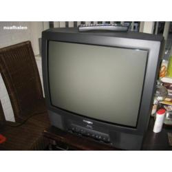 Tv met VHS Philips prima werkend + afst.b. nuafhalen 10,-