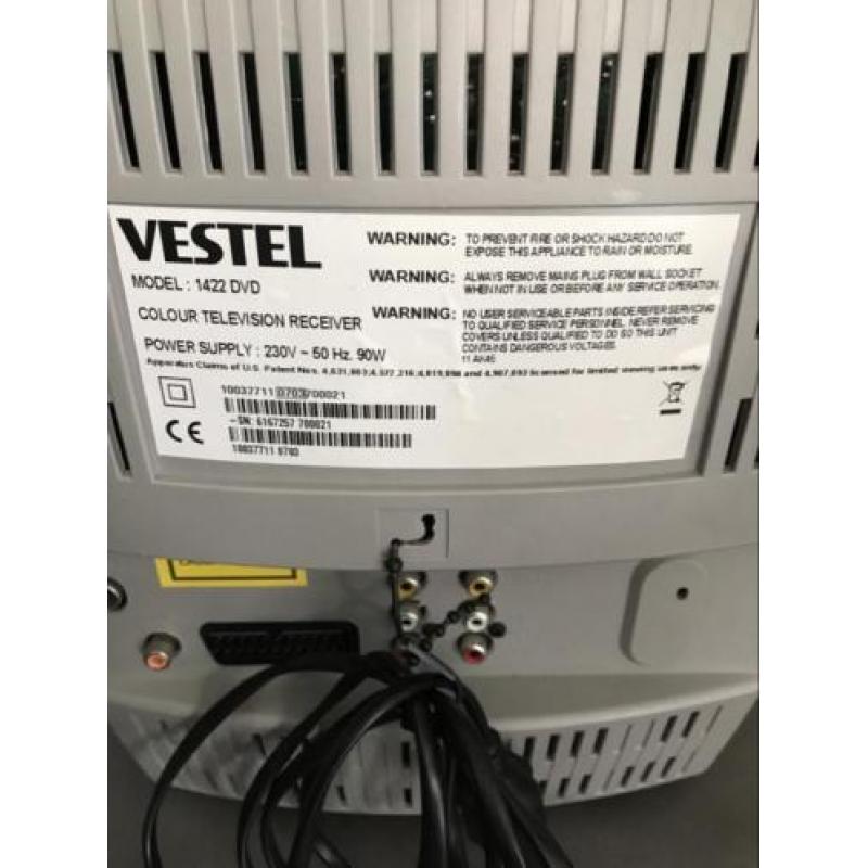 Vestel 1422 DVD kleurentv met dvd en afstandbediening