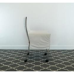 6 Zeer fraaie Montis Chaplin stoelen wit leder - verrijdbaar