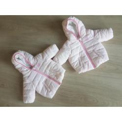 Gloednieuwe baby winterjasjes maat 50 van Benetton