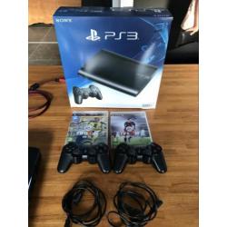 Ps3 500GB met 2 controles en FIFA 16,17