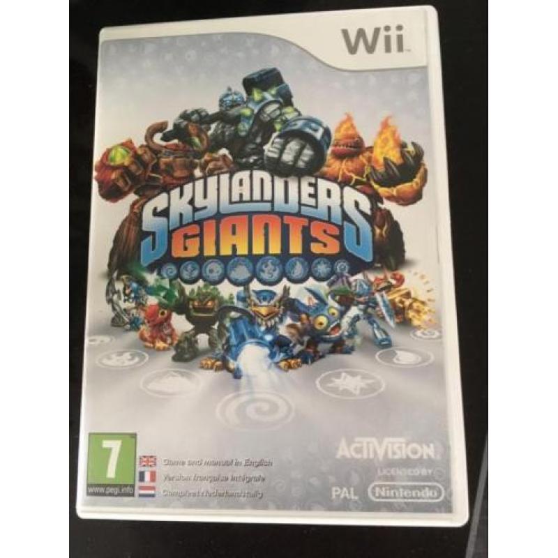 Skylander Wii spel met 21 poppen