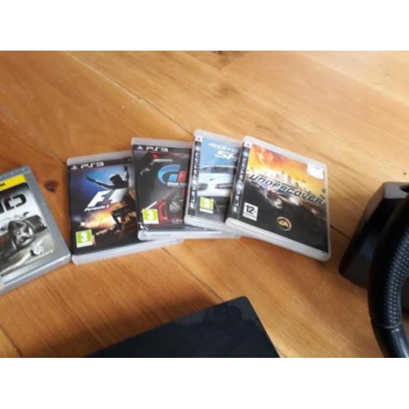 Playstation 3 slimline, met logitech stuur en 10 games