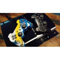 PS3 phat 120gb +2 controllers +6 games