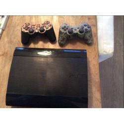 PlayStation 3 met 2 controllers en 5 games!