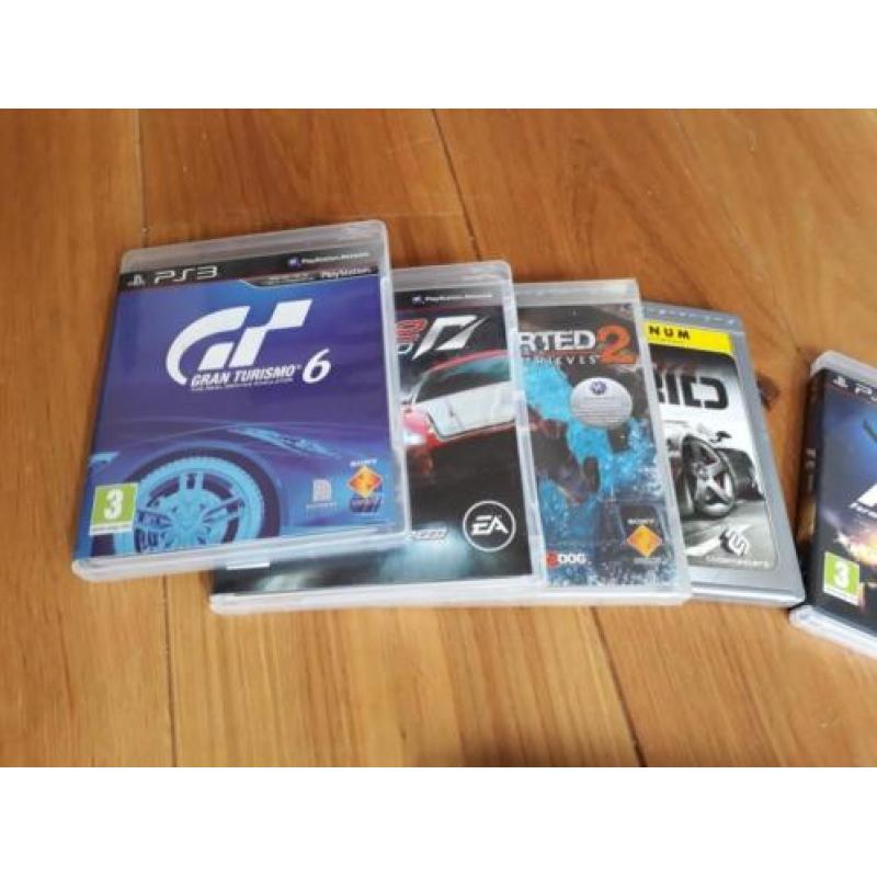 Playstation 3 slimline, met logitech stuur en 10 games